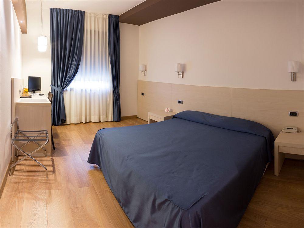 Sam Hotel Monfalcone Zewnętrze zdjęcie