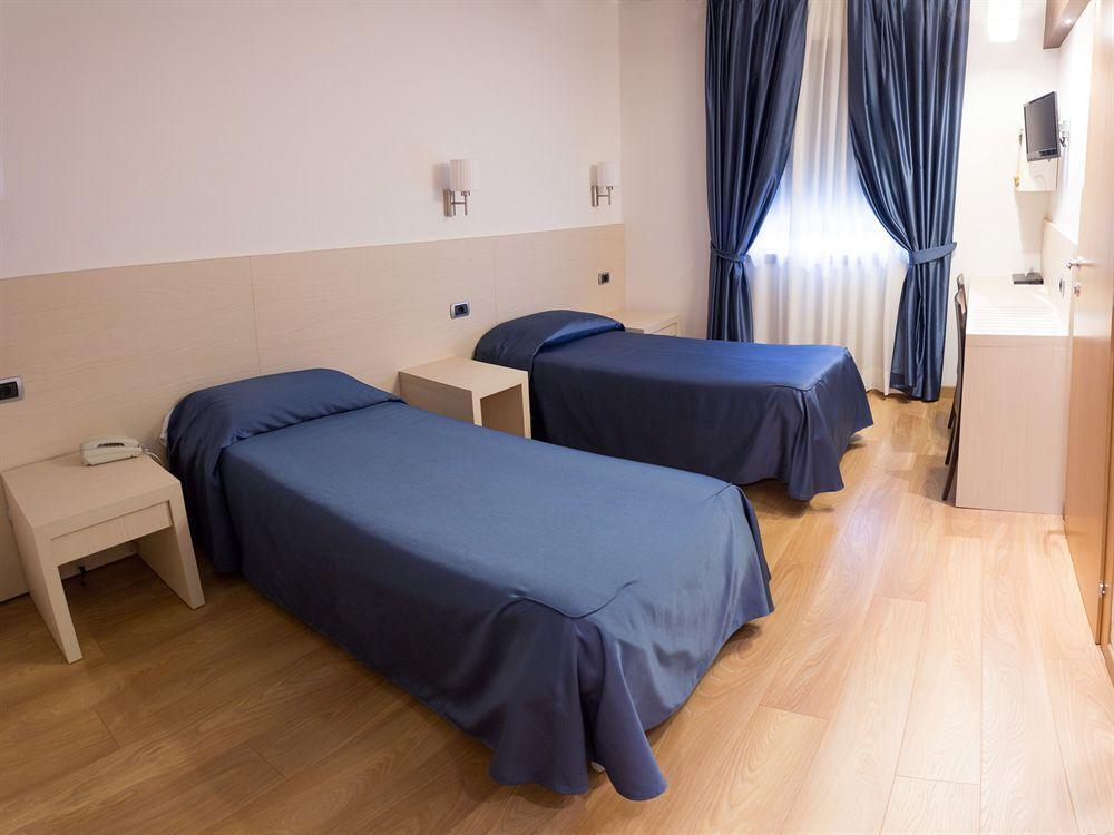 Sam Hotel Monfalcone Zewnętrze zdjęcie