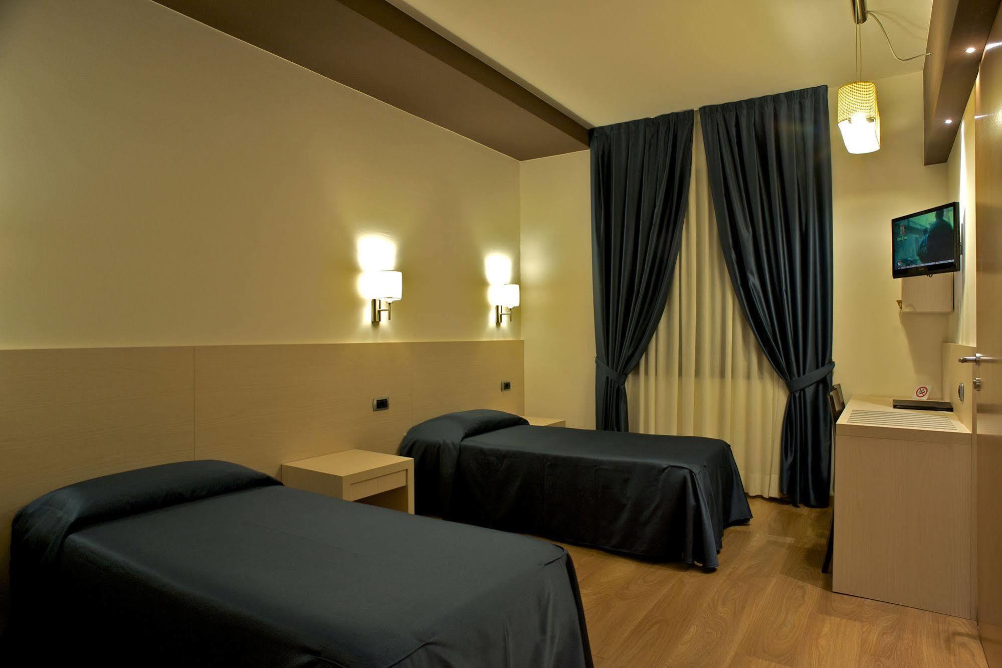 Sam Hotel Monfalcone Zewnętrze zdjęcie
